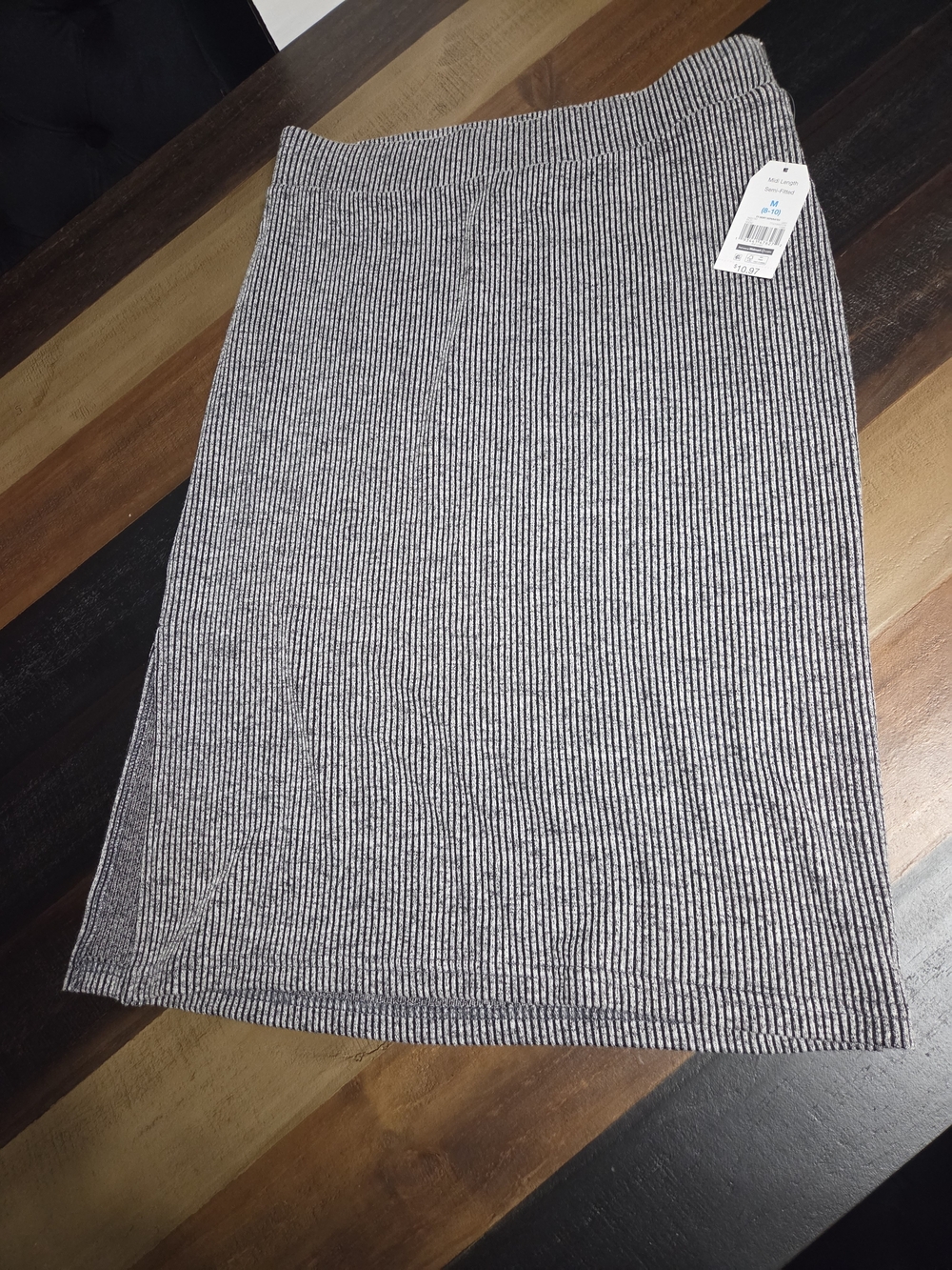 Ribbed Midi Skirt